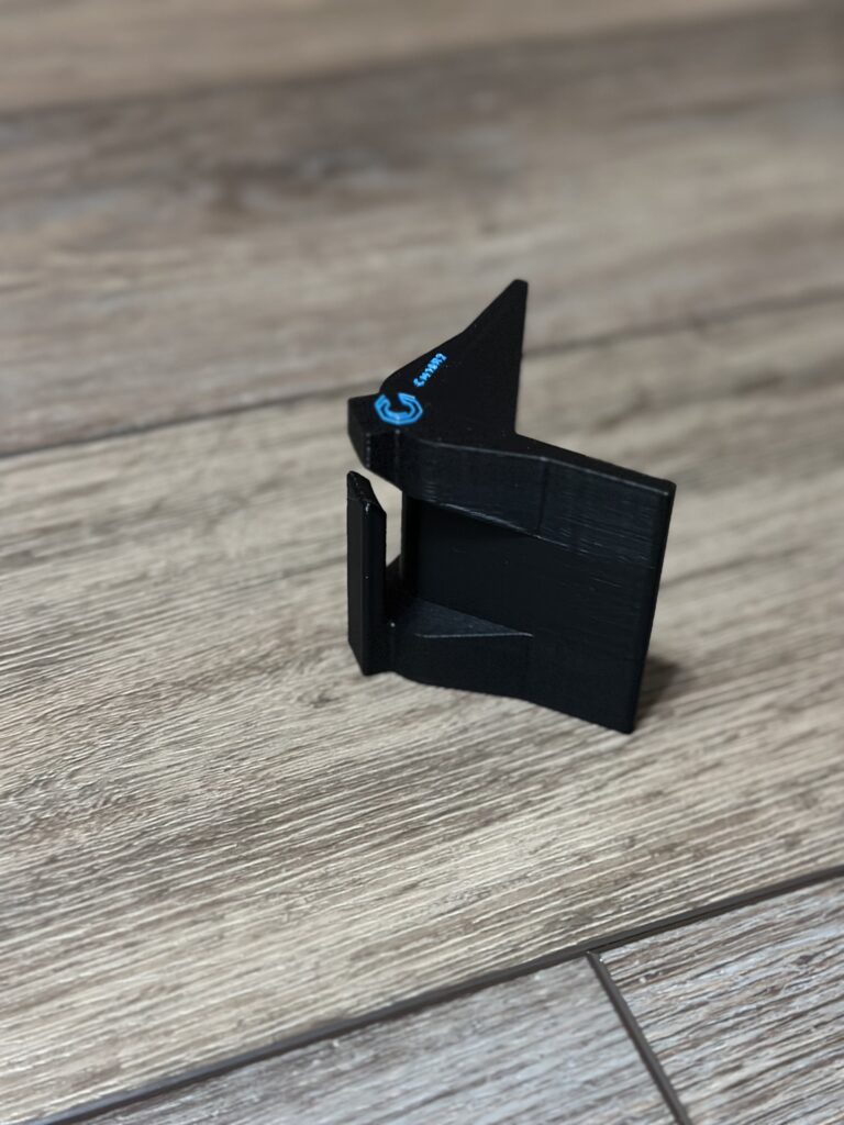 1.5 strap corner